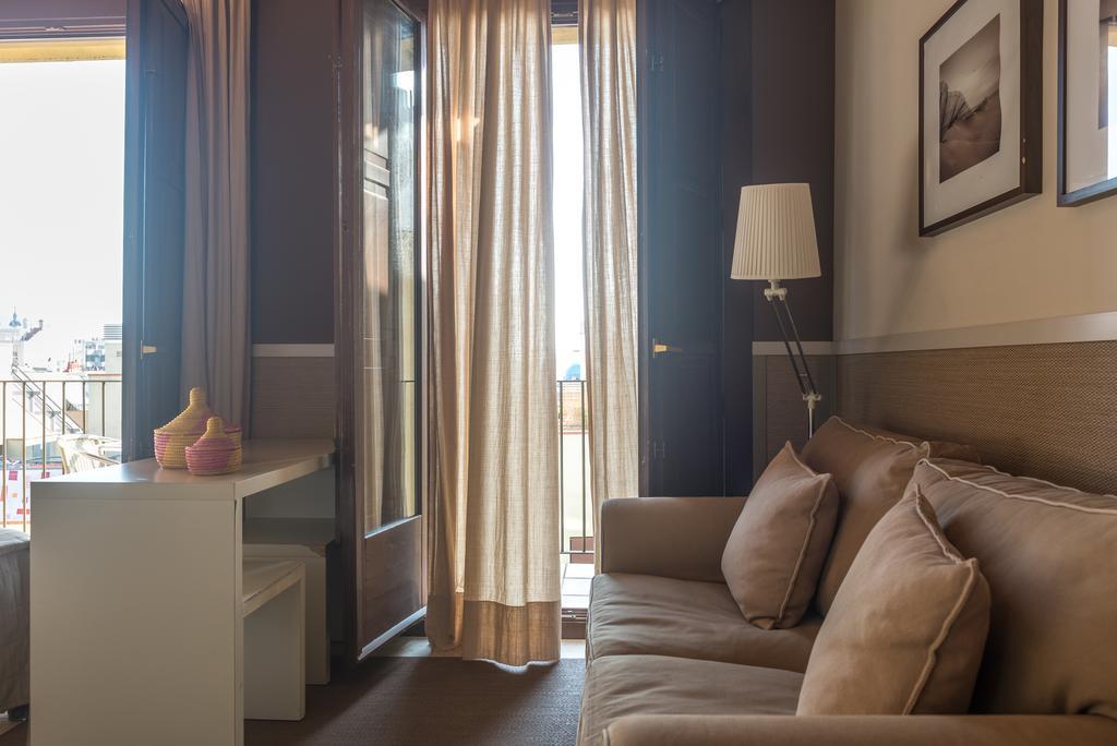 Apartments Hhb Barcelona Luaran gambar