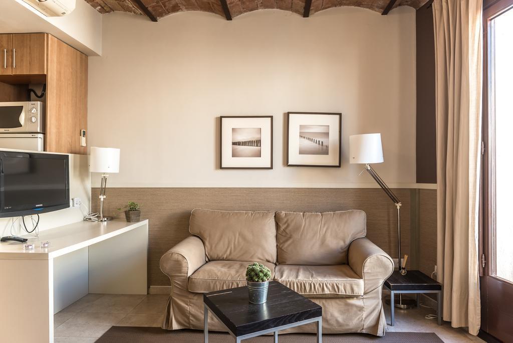 Apartments Hhb Barcelona Luaran gambar