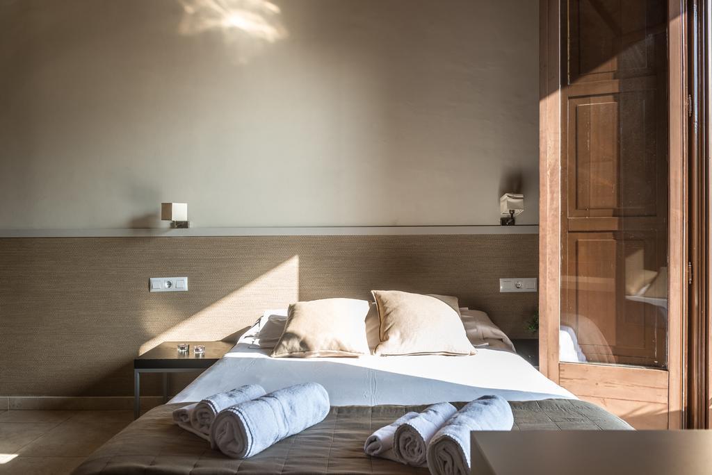 Apartments Hhb Barcelona Luaran gambar